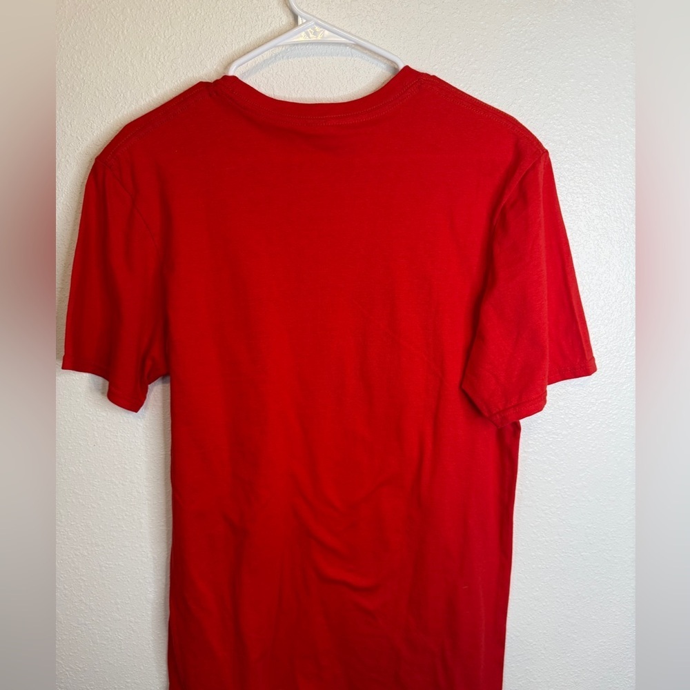 Peanuts Merry Christmas Charlie Brown Red Graphic Tee - Picture 5 of 6